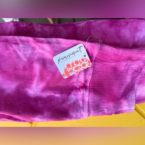 NWT Free People Movement Good Karma Tie Dye Leggings in XS/S & M/L - Picture 9 of 10